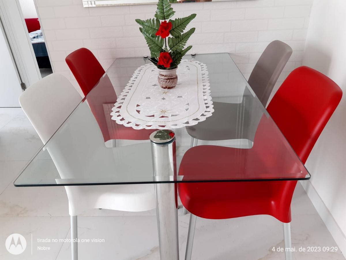 Na Maraponga - Mobiliado Com 2 Quartos